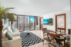 18FL Partial Ocean View, Close to Waikiki Beach